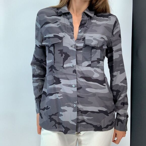 Rails Tops - RAILS Gray camp print long sleeve shirt top sz xs